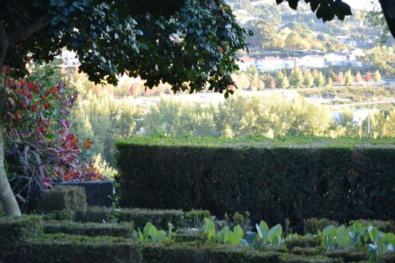 Villa Margaridi Guimaraes Luaran gambar